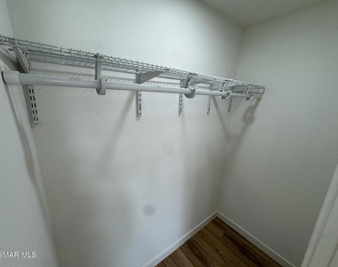 1281 Hartley Avenue - Photo Thumbnail 6