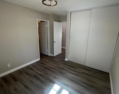 2800 Regina Avenue - Photo Thumbnail 14