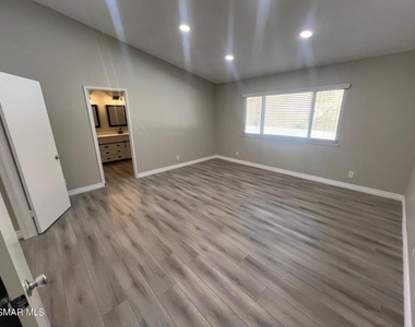 2800 Regina Avenue - Photo Thumbnail 16