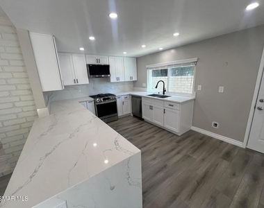 2800 Regina Avenue - Photo Thumbnail 3