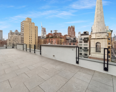East 80th Street - Photo Thumbnail 7