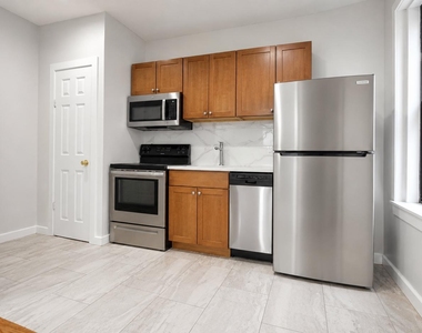 518 West 204th Street - Photo Thumbnail 2