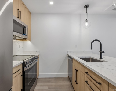 325 Manville Road - Photo Thumbnail 8
