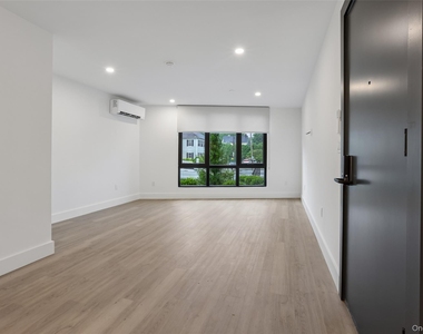 325 Manville Road - Photo Thumbnail 12