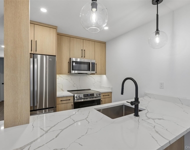 325 Manville Road - Photo Thumbnail 7