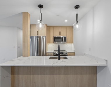 325 Manville Road - Photo Thumbnail 6