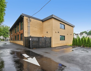 325 Manville Road - Photo Thumbnail 33