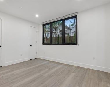 325 Manville Road - Photo Thumbnail 23