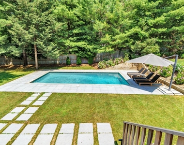 18 Bay View Road - Photo Thumbnail 13