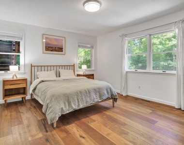 18 Bay View Road - Photo Thumbnail 25