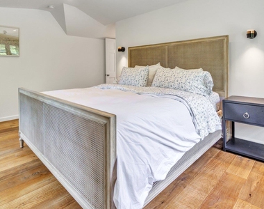 18 Bay View Road - Photo Thumbnail 32