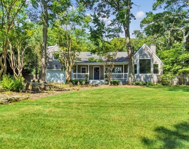 18 Bay View Road - Photo Thumbnail 1