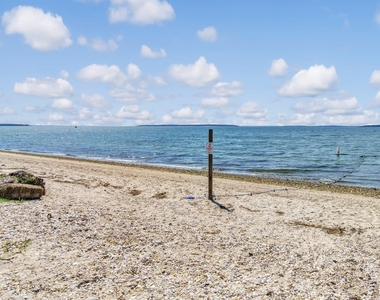 18 Bay View Road - Photo Thumbnail 7