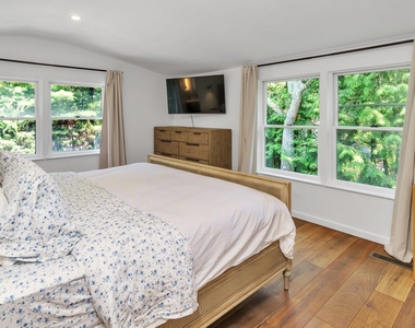 18 Bay View Road - Photo Thumbnail 33