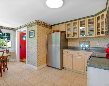 1825 Main Bayview Road - Photo Thumbnail 12