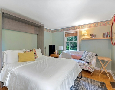 1825 Main Bayview Road - Photo Thumbnail 16