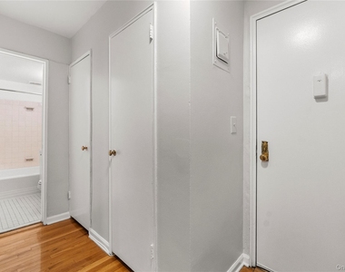 700 Scarsdale Avenue - Photo Thumbnail 9