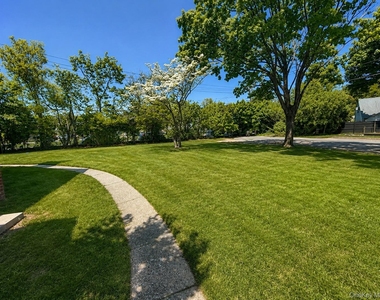 52 Hoffman Lane - Photo Thumbnail 1