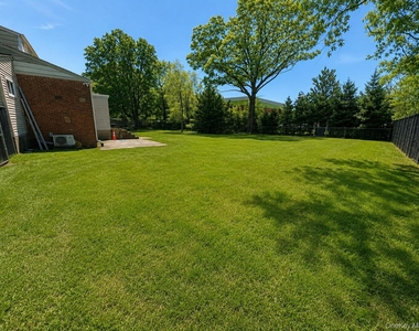52 Hoffman Lane - Photo Thumbnail 20