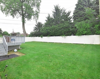 51 Whitman Avenue - Photo Thumbnail 23