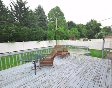 51 Whitman Avenue - Photo Thumbnail 22
