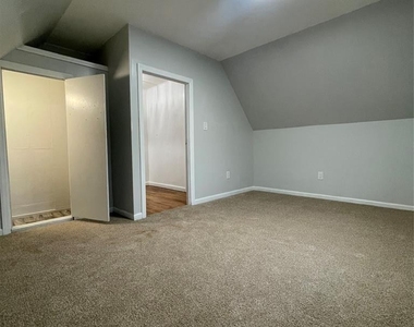 12938 154th Street - Photo Thumbnail 2