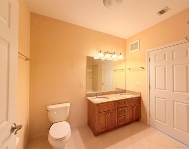 943 Tower Ridge Circle - Photo Thumbnail 28