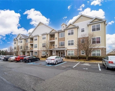943 Tower Ridge Circle - Photo Thumbnail 24