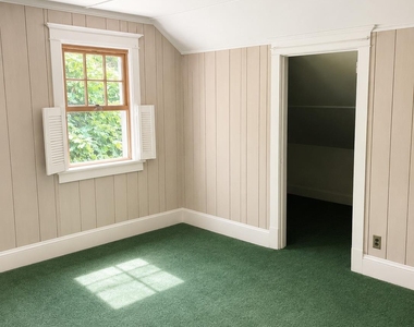 27 Arrandale Avenue - Photo Thumbnail 8