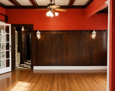 27 Arrandale Avenue - Photo Thumbnail 2