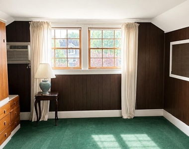 27 Arrandale Avenue - Photo Thumbnail 6