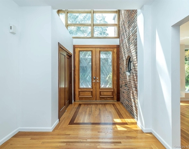 3 West Drive - Photo Thumbnail 1