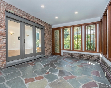 3 West Drive - Photo Thumbnail 9