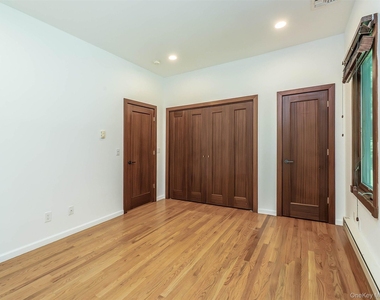 3 West Drive - Photo Thumbnail 32