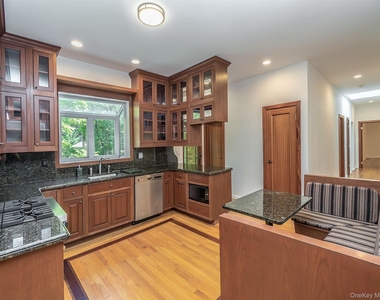 3 West Drive - Photo Thumbnail 18