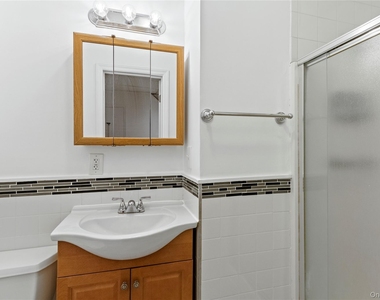 14 Bayville Avenue - Photo Thumbnail 4