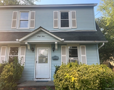 69 Hunt Avenue - Photo Thumbnail 1