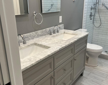 318 Woodbridge Drive - Photo Thumbnail 7