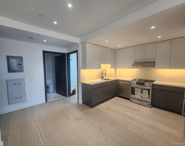 108-15 72 Ave - Photo Thumbnail 5