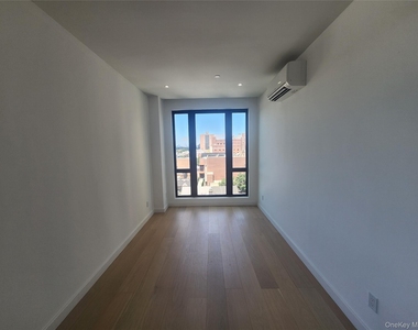 108-15 72 Ave - Photo Thumbnail 10