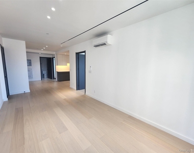 108-15 72 Ave - Photo Thumbnail 11