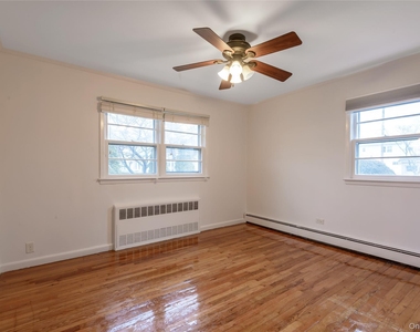 12 Prince Street - Photo Thumbnail 9