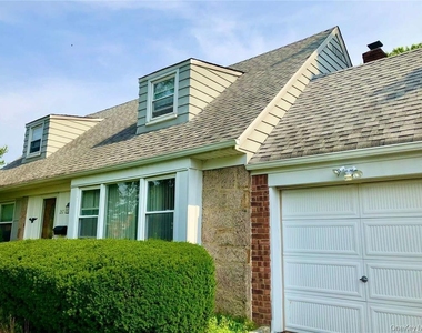 267 Haypath Road - Photo Thumbnail 14