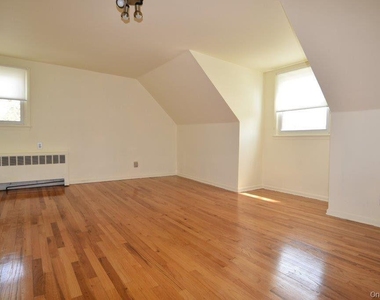 267 Haypath Road - Photo Thumbnail 9