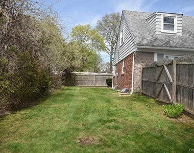 267 Haypath Road - Photo Thumbnail 20