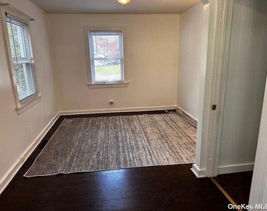 196 Deforest Road - Photo Thumbnail 7
