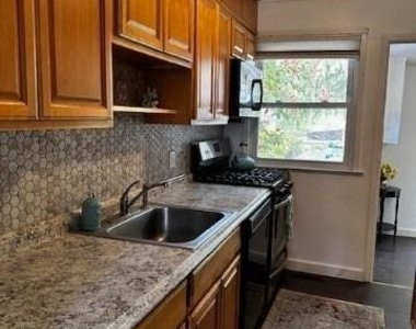 196 Deforest Road - Photo Thumbnail 4