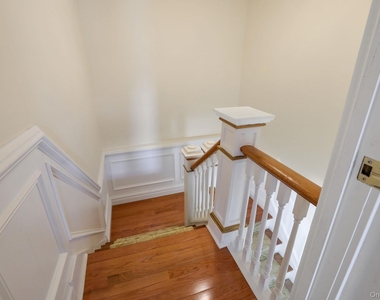 411 Albany Avenue - Photo Thumbnail 15