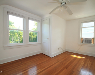 38 Glenwood Boulevard - Photo Thumbnail 16