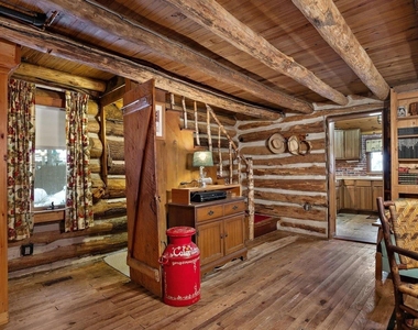 33 Chuckwagon Trail - Photo Thumbnail 10